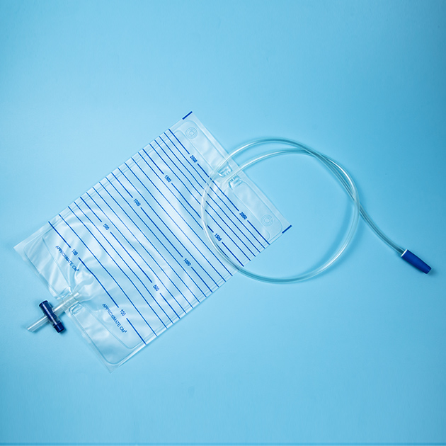 URINE BAG WITH T VALVE(CROSS VALVE)